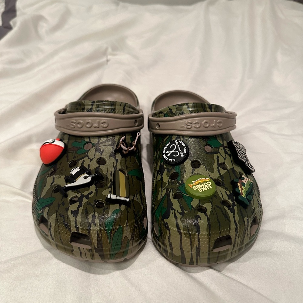 Luke Combs Crocs